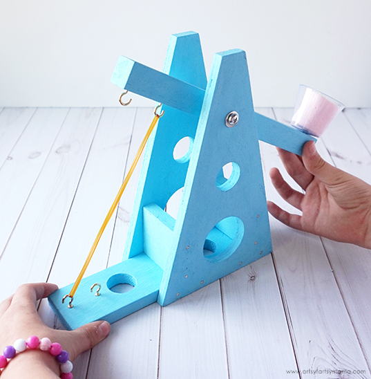 DIY Kid Craft Ideas - Marshmallow Launcher