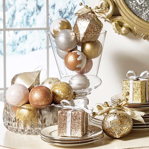 DIY Gold Holiday Ornament Set 
