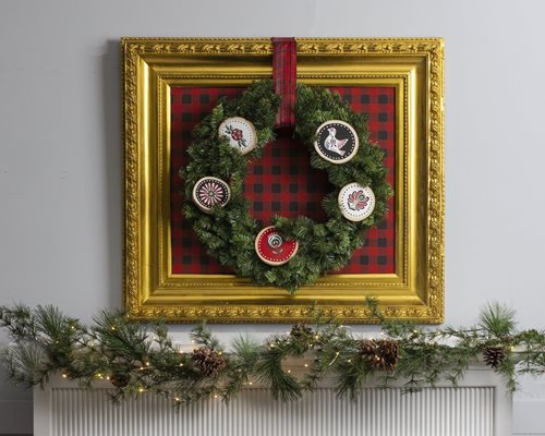 Buffalo Plaid Framed Wreath