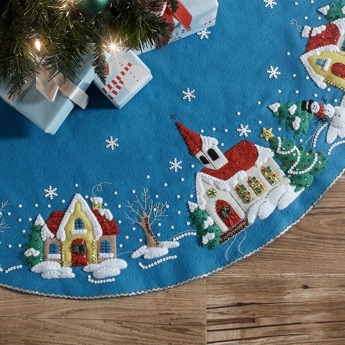 Bucilla Santa's 2024 Workshop Felt Christmas Tree Skirt Kit 83211 43