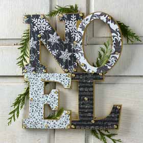 DIY Christmas Wall Art