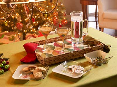 Retro-Inspired Holiday Entertaining Set