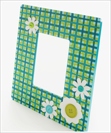 Plaid Daisy Frame