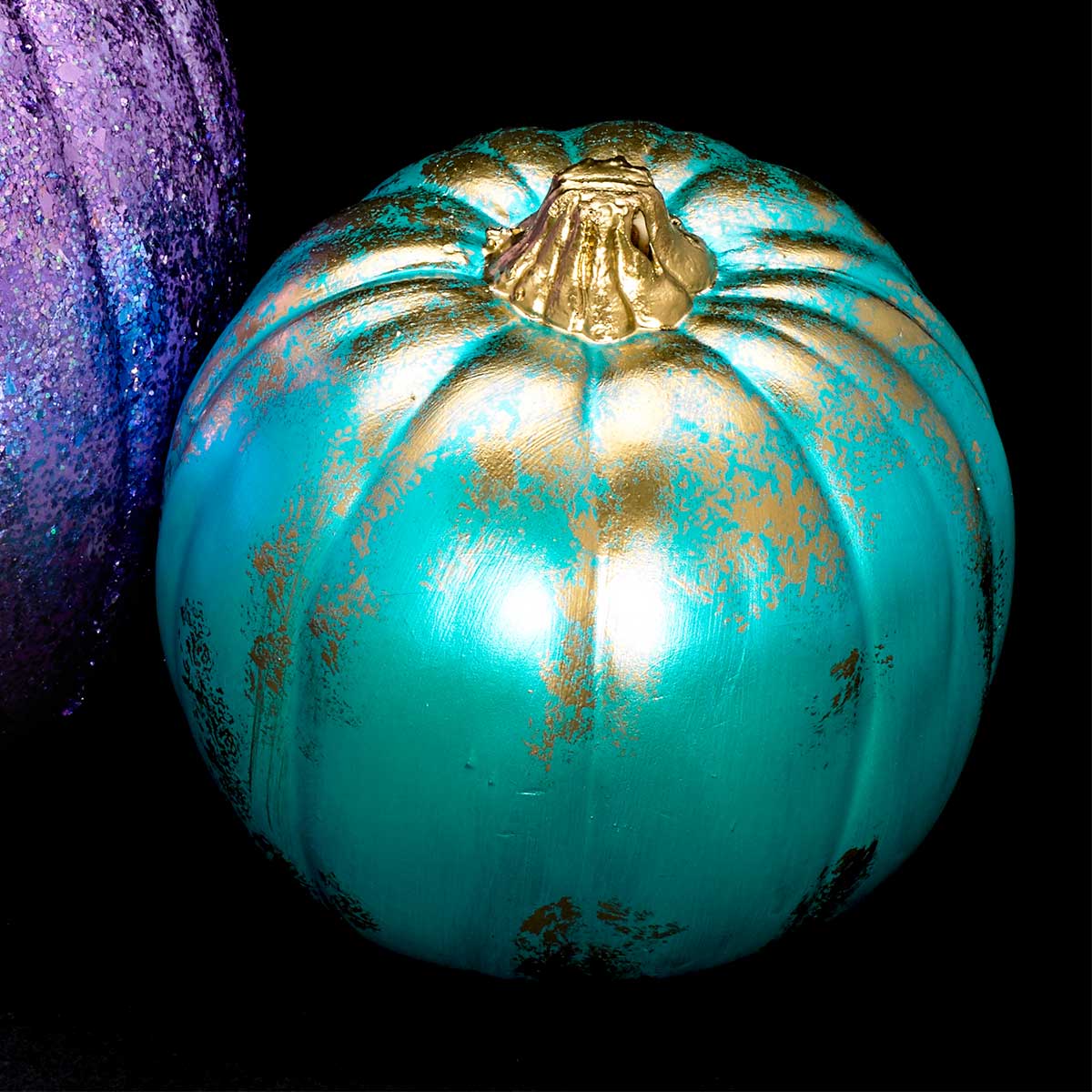 Aqua Flash Color Shift Pumpkin