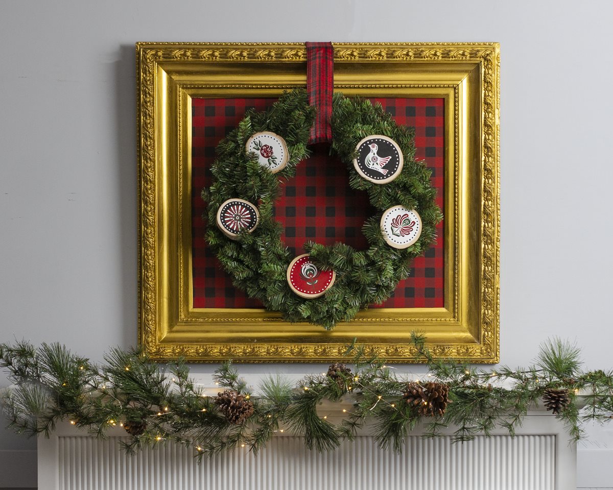 Buffalo Plaid Framed Wreath