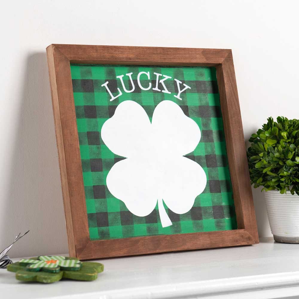 St. Patrick's Day Buffalo Plaid Sign