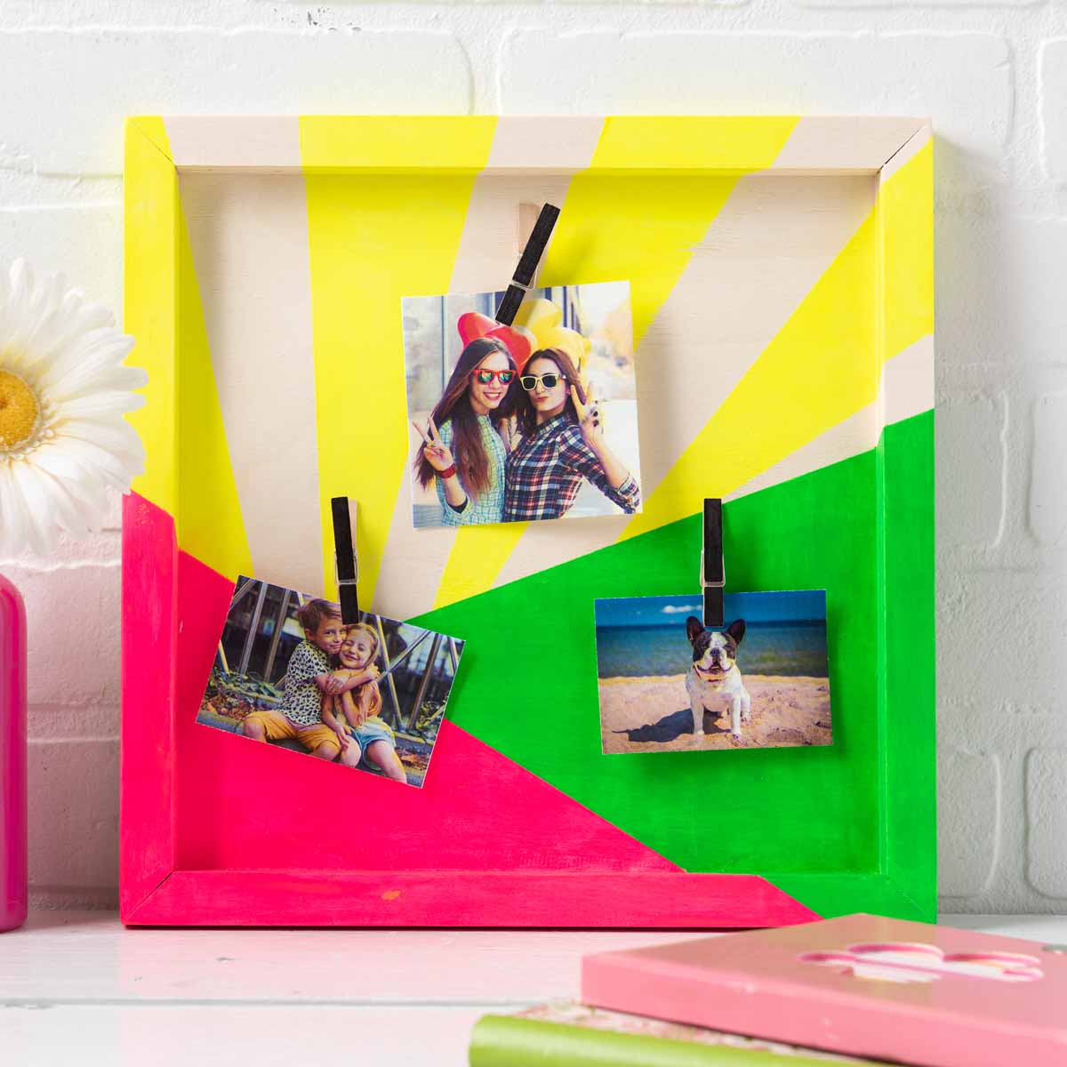 Neon Sunburst Photo Holder