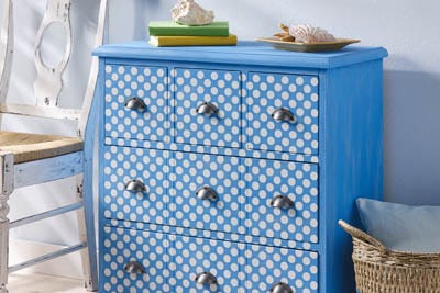 DIY Polka Dot Side Table