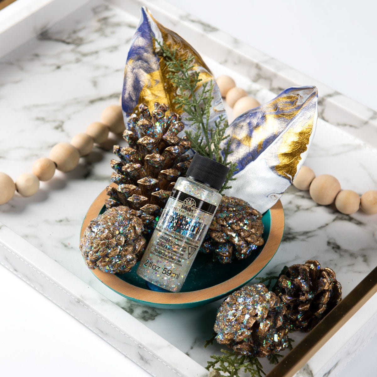 Sparkling Pinecone Decor DIY