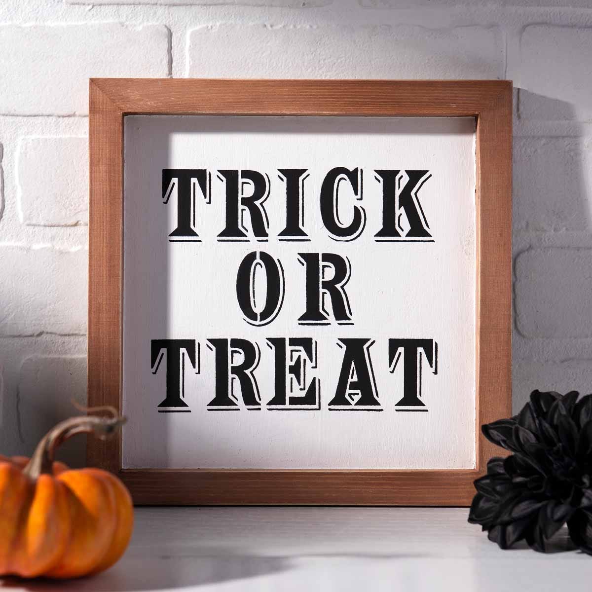 Trick or Treat Sign