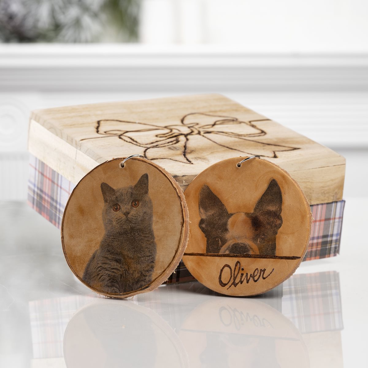 Christmas Gift Box with Pet Key Chains