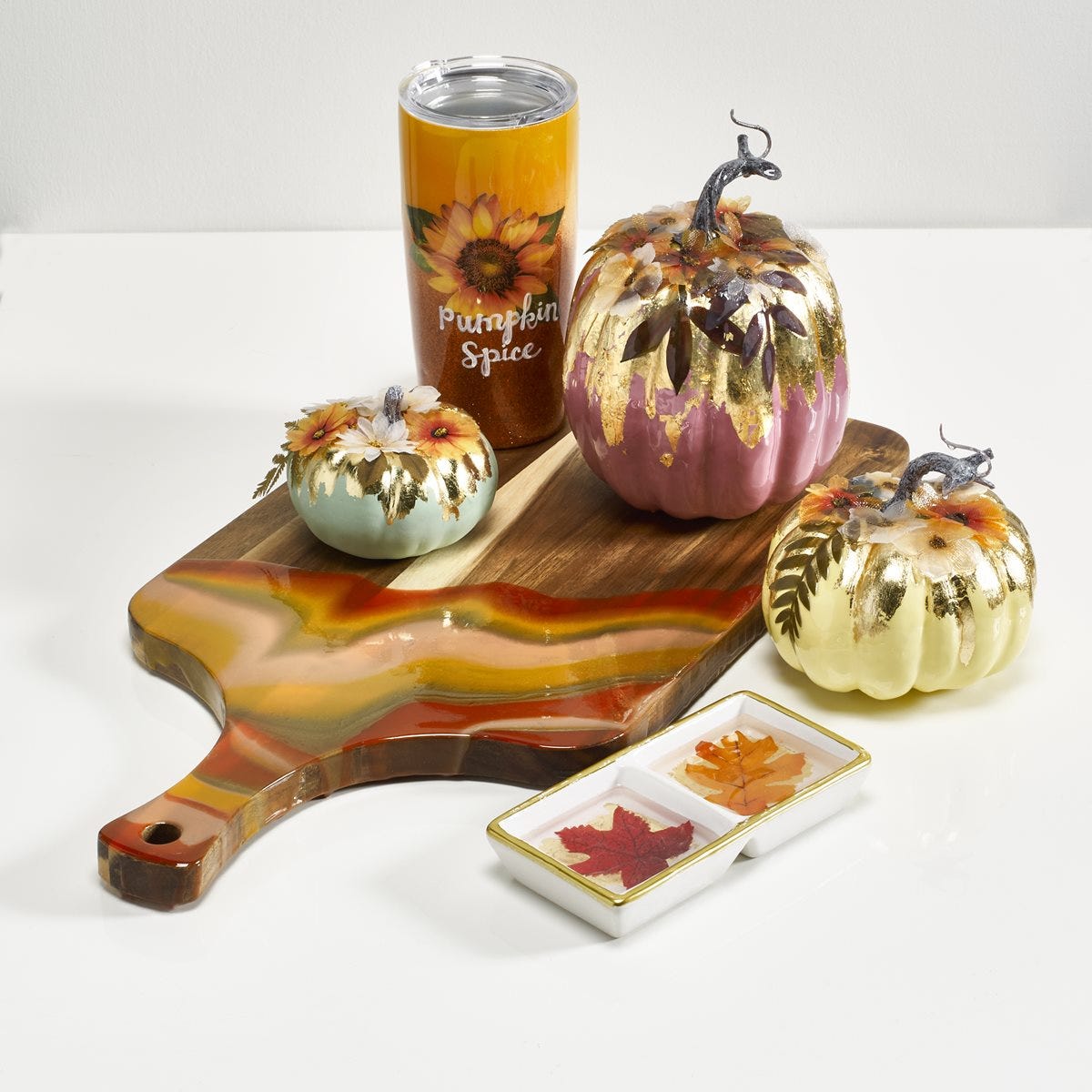 Mod Podge Resin Floral Pumpkins