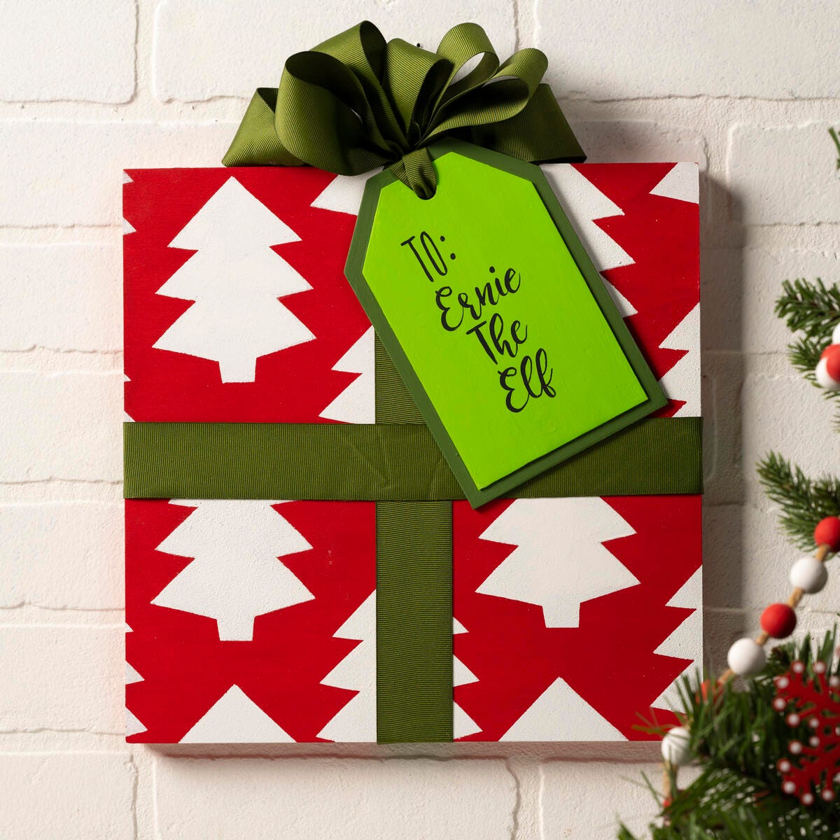 Christmas “Gift” Wall Decor