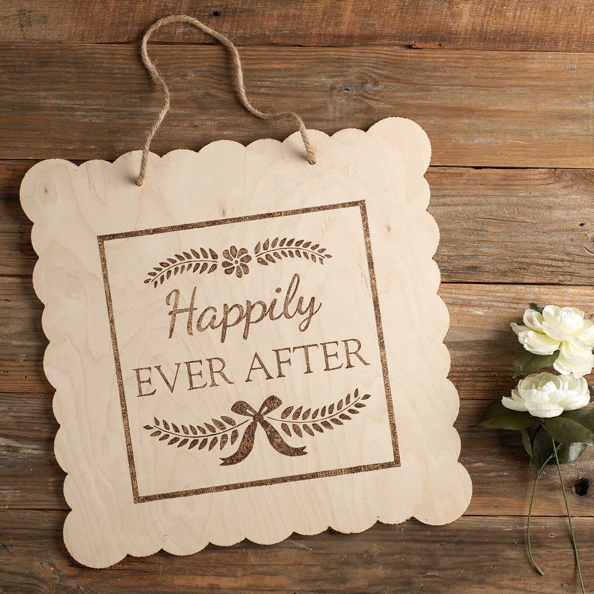 Scalloped Wedding Sign