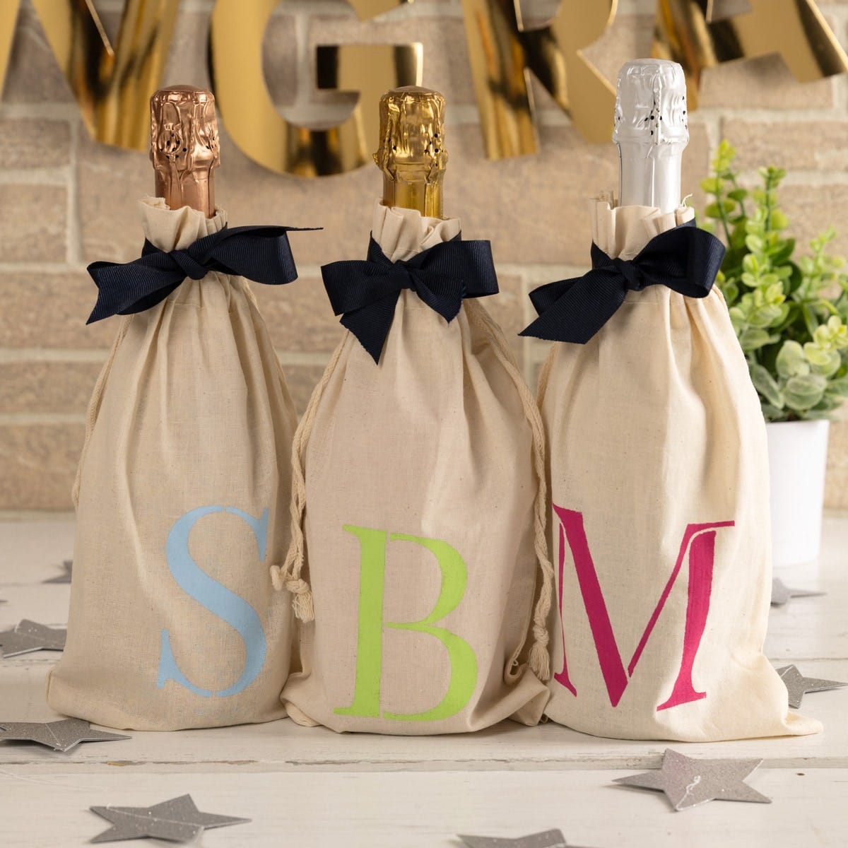 Monogrammed Elegance Wine Bag Set