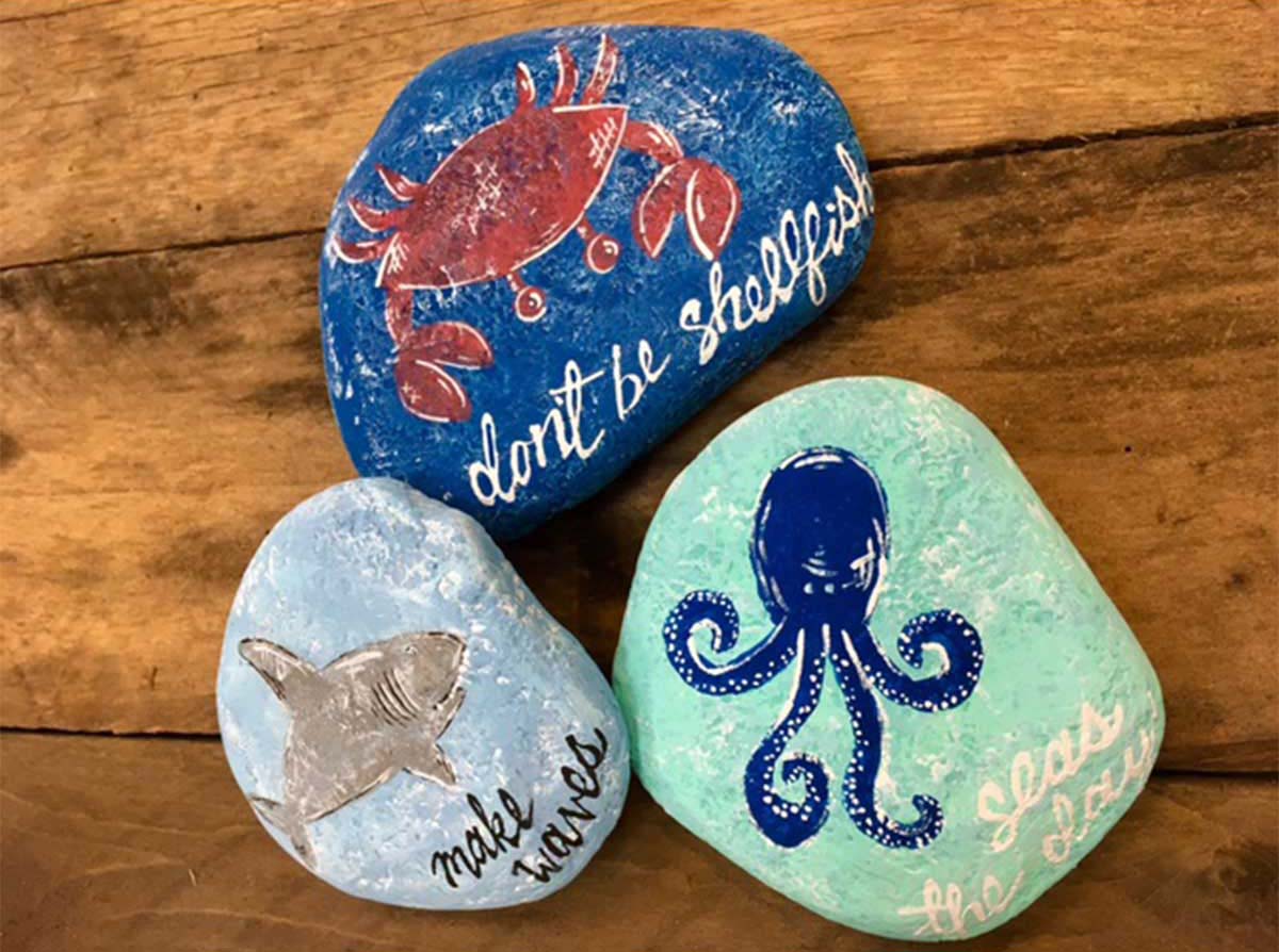 Beachy Painted Rocks