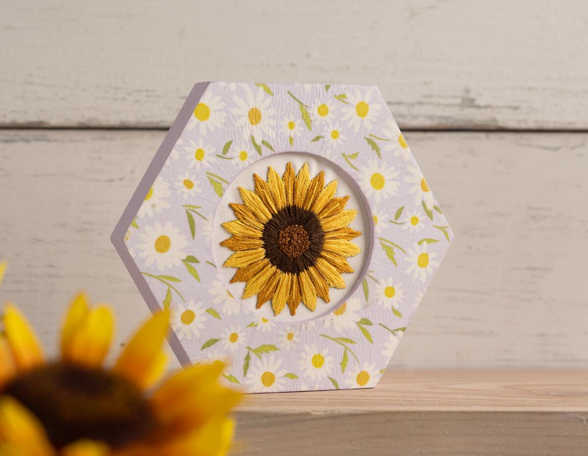 Floral Hexagon Frame