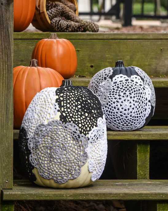 Pretty Pumpkin Decorations Make an Impact - Mod Podge Rocks
