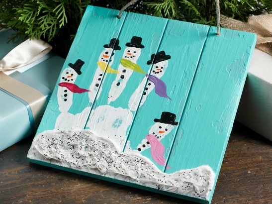 3 Holiday Handprint Craft Ideas For the Whole Family