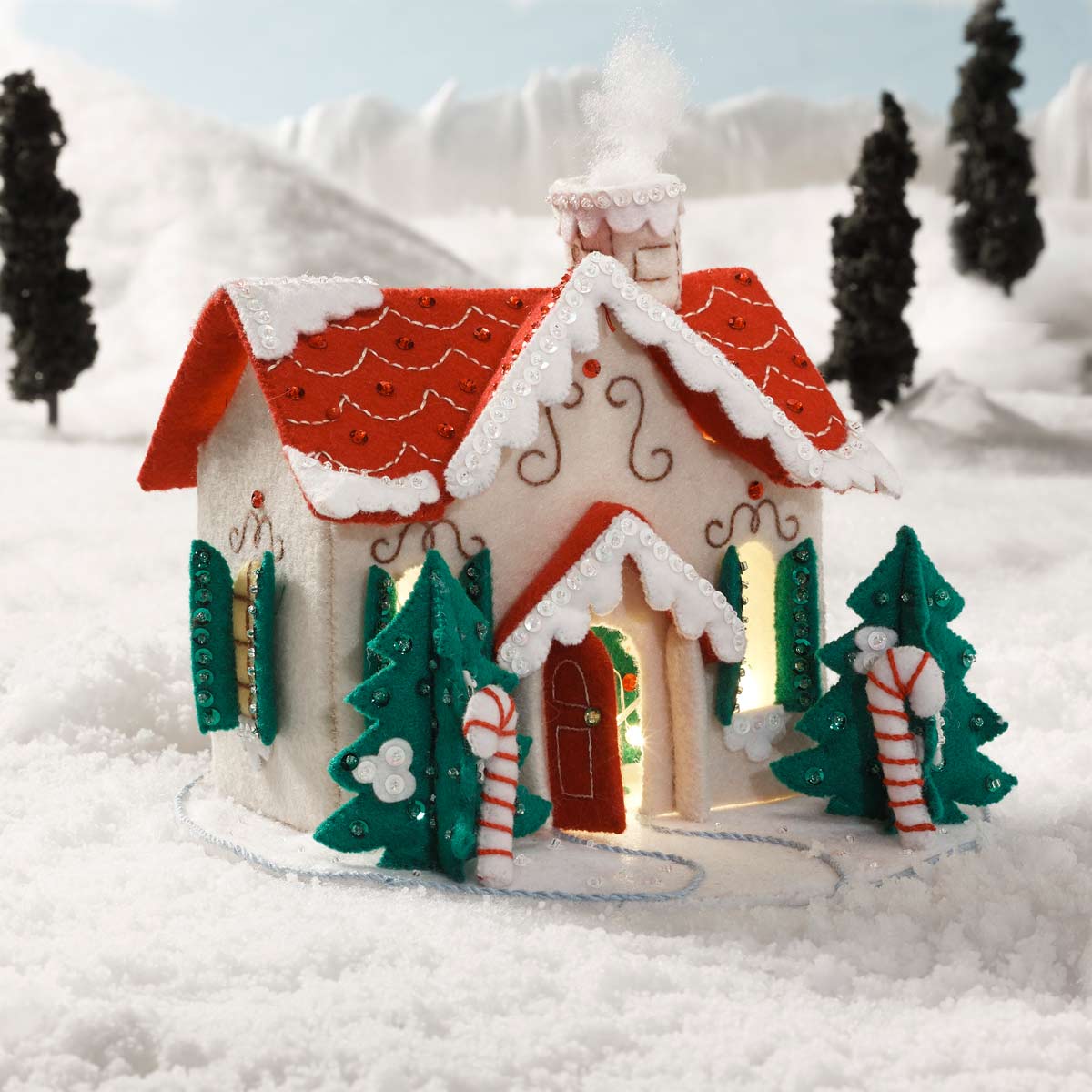 Bucilla ® Seasonal - Felt - Home Decor - Christmas Village 3D House - 86960E
