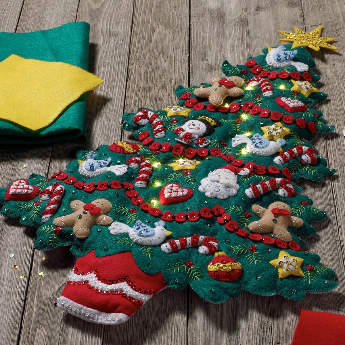 Bucilla ® Seasonal - Felt - Home Decor - Merry and Bright Christmas Tree Wall Hanging with Lights - 