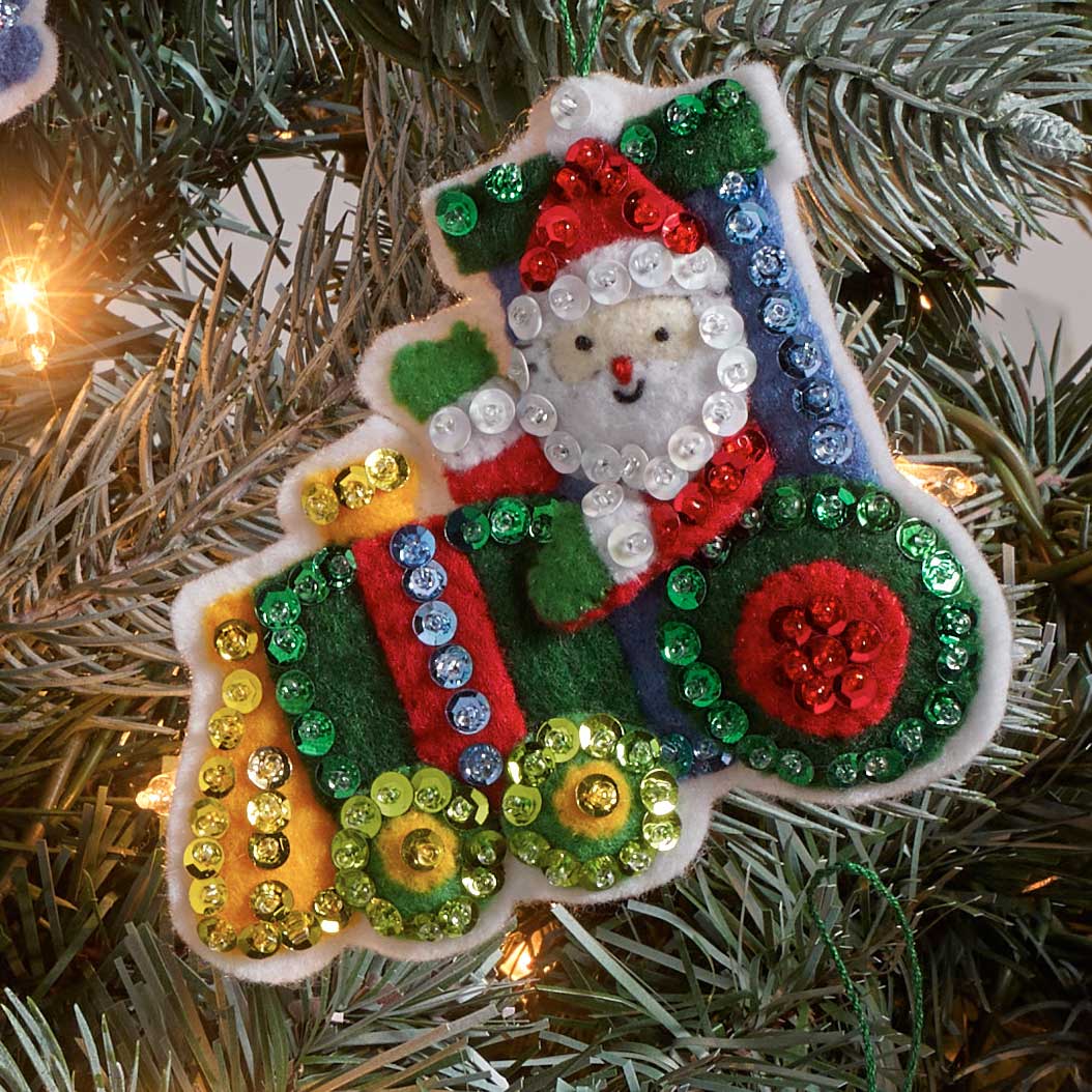 Bucilla ® Seasonal - Felt - Ornament Kits - Santa on the Go - 89281E