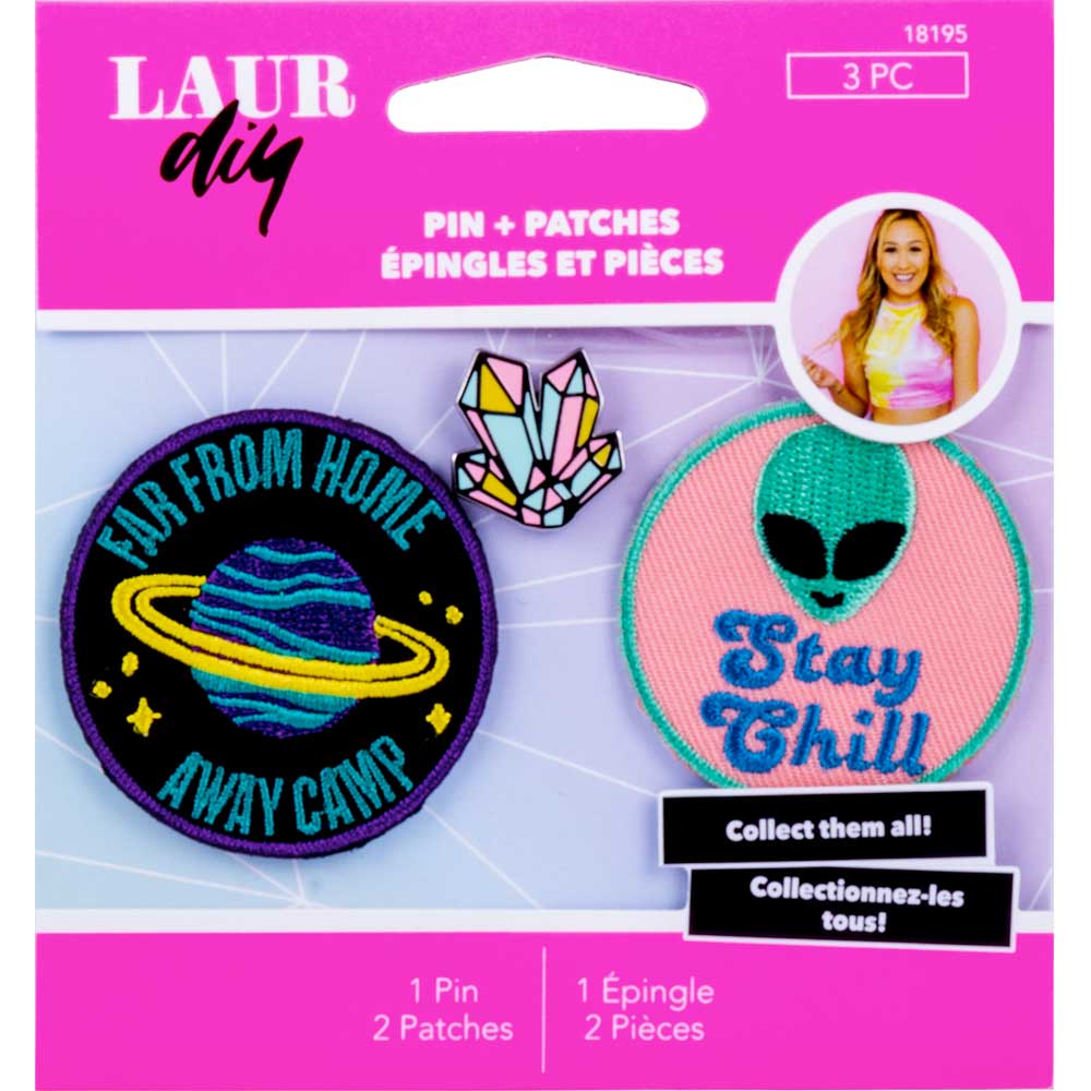 LaurDIY ® Pins & Patches - Galaxy Gurl - 18195