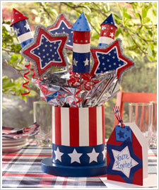 4th of July Top Hat Centerpiece with Invitation