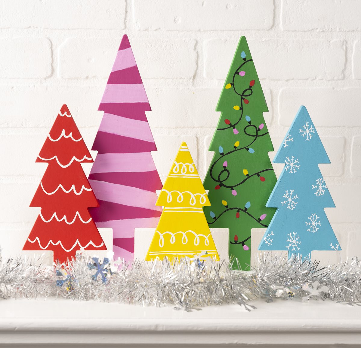 Colorful Wooden Christmas Tree Sign