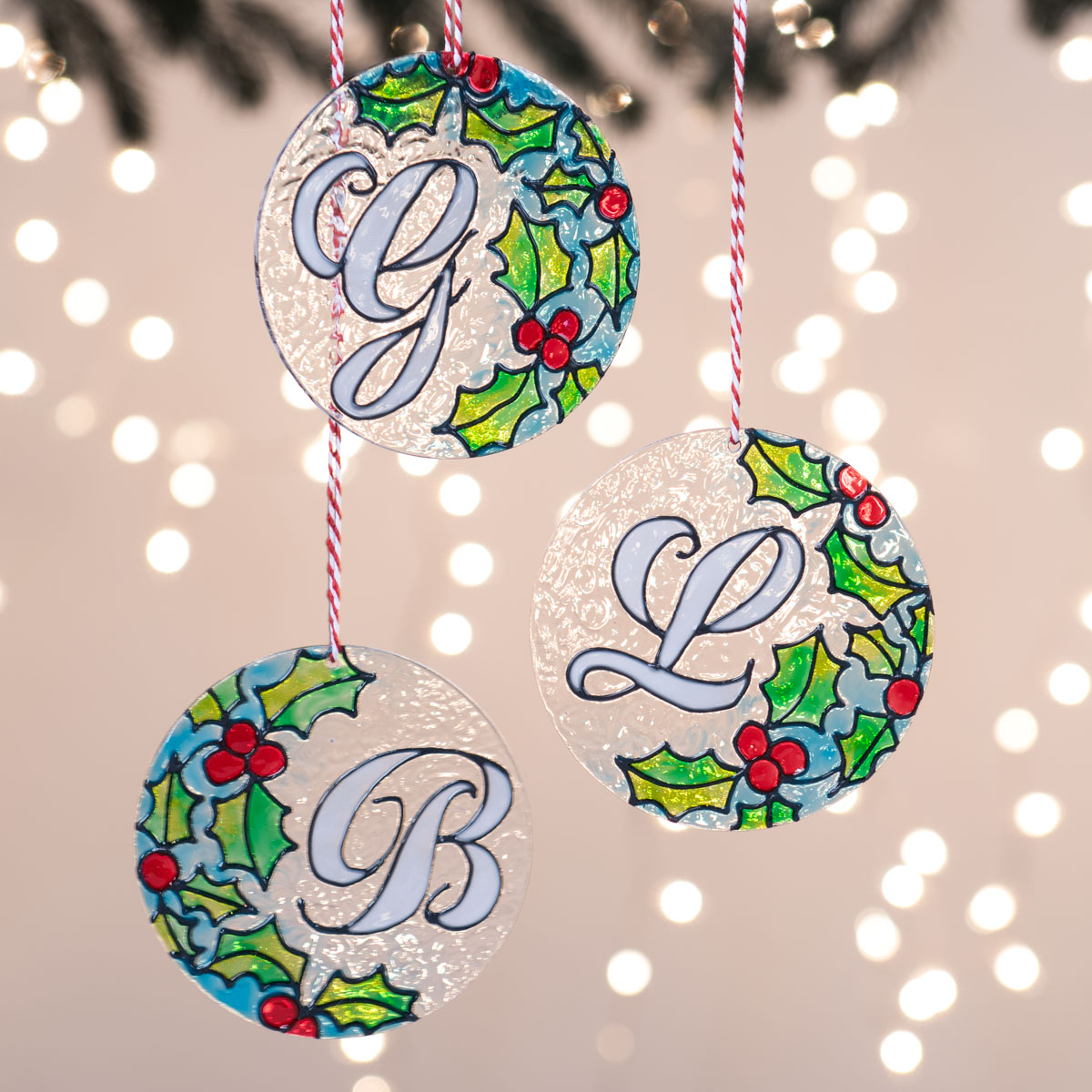 DIY Monogram Christmas Ornament & Gift Topper