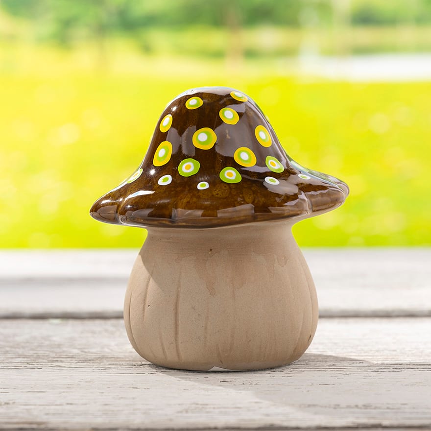 FolkArt Dots Mushroom and Gnome
