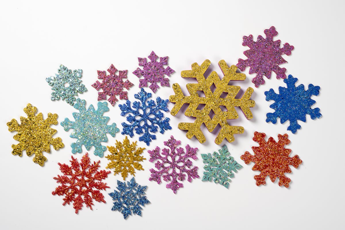 FolkArt Glitterific Snowflakes