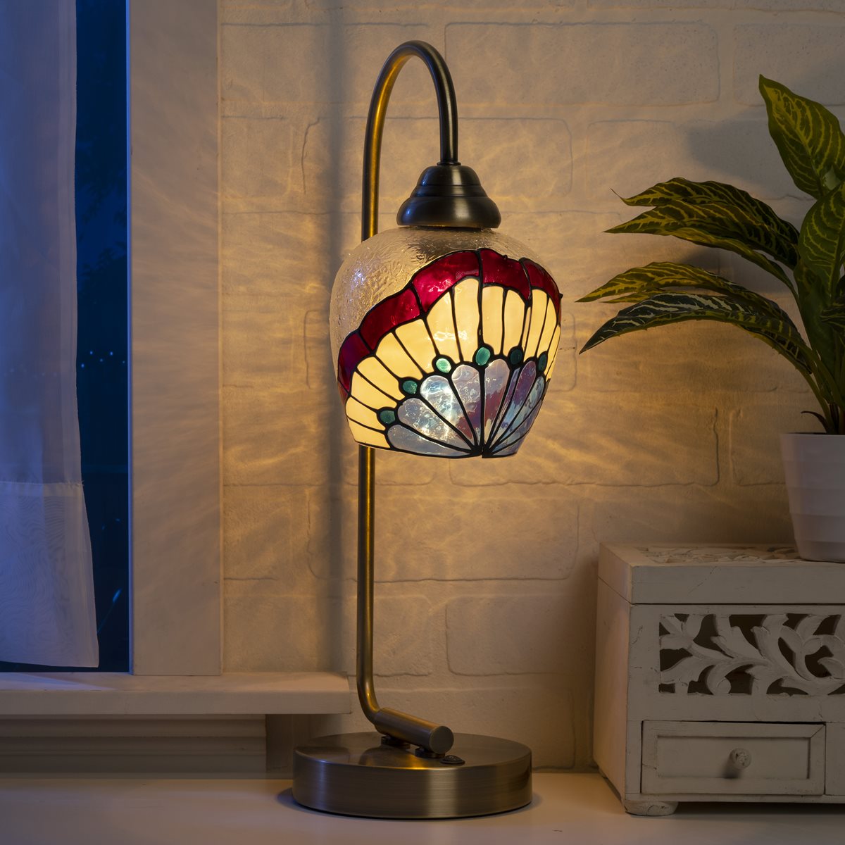 Gold Desk Lamp with Vintage Fan Design