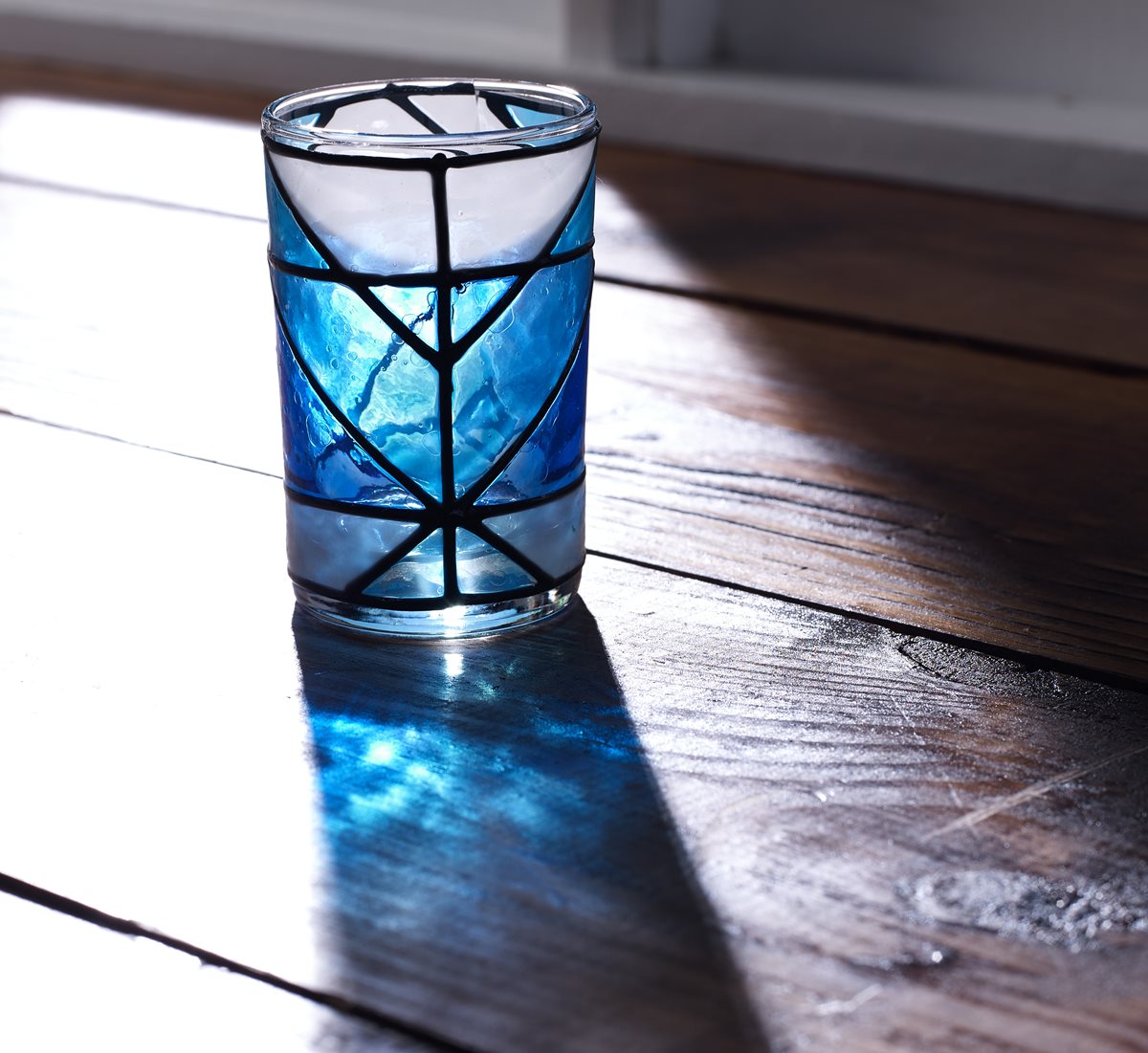 Modern Blue Design Glass Vase