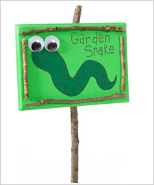 Garden Snake Sign
