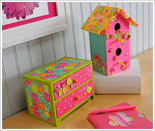 'Give A Hoot' Birdhouse & Chest