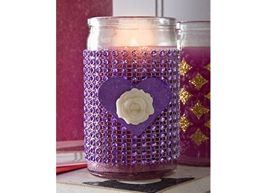 Glitzy Candle for Valentine’s Day