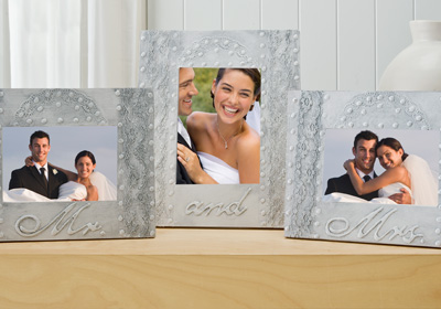Mr. and Mrs. Wedding Frame Set