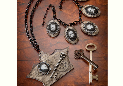 Skull Necklace and Bracelet